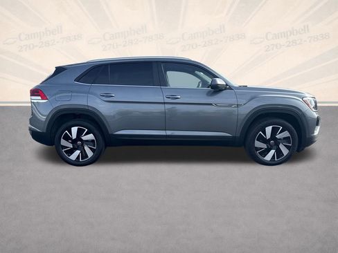 Used 2025 Volkswagen Atlas Cross Sport SE image 7