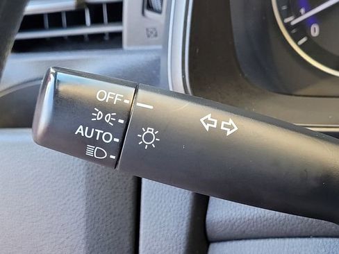 Used 2016 Honda Fit LX image 17