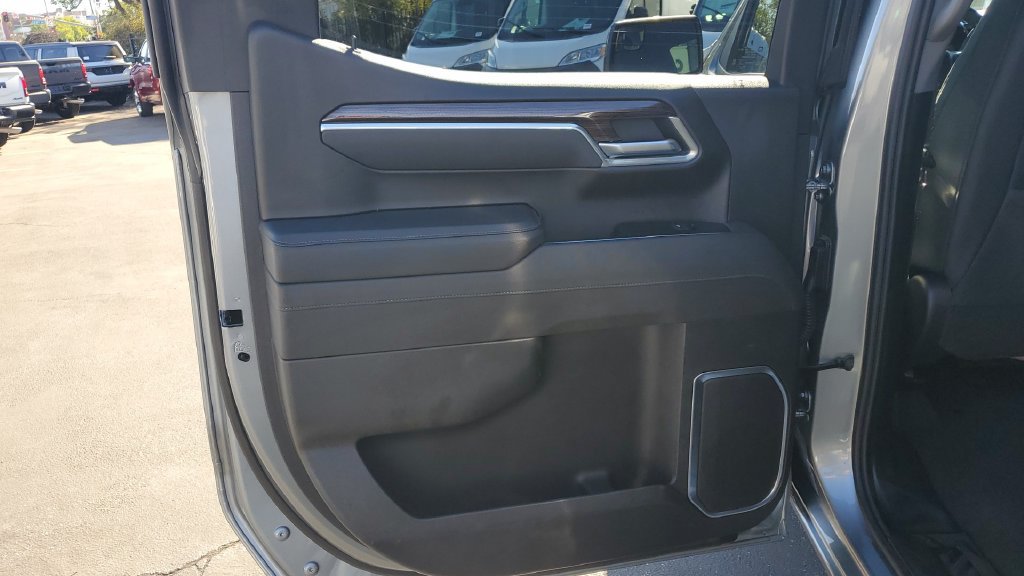 Used 2026 Chevrolet Silverado 1500 LT RWD image 16