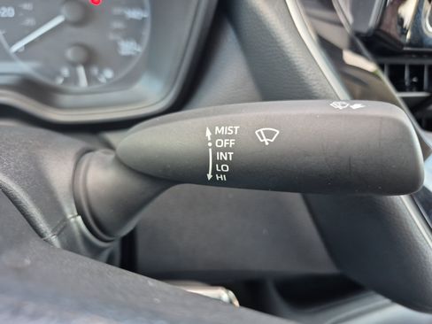 Used 2025 Toyota Corolla LE FWD image 34