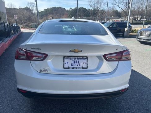 Used 2019 Chevrolet Malibu LT image 4