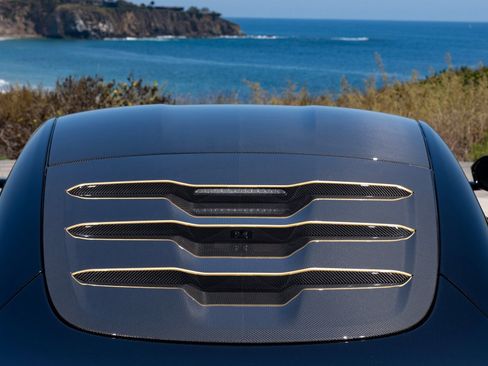 Used 2024 Aston Martin Valour image 53