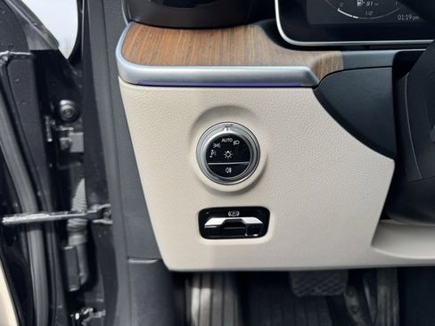 Certified 2022 Mercedes-Benz C 300 4MATIC Sedan image 23