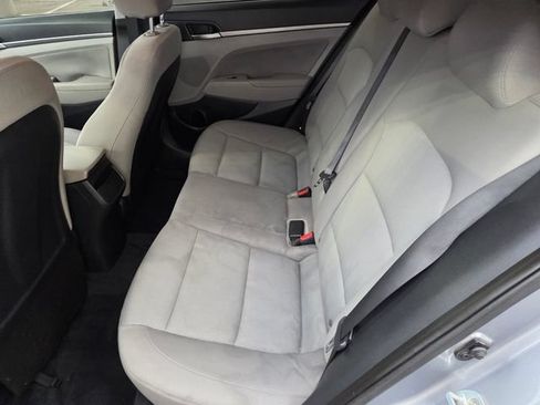 Used 2017 Hyundai Elantra SE w/ SE A/T Tech Package 03 FWD image 11