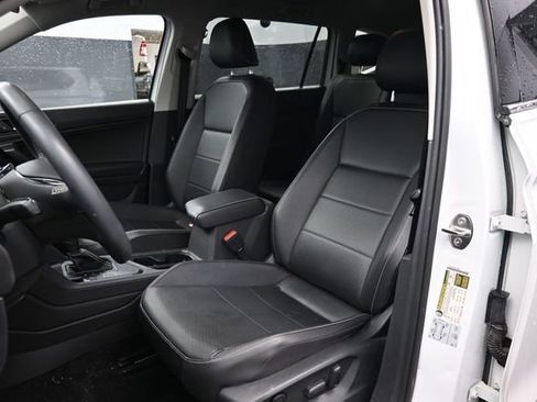 Used 2021 Volkswagen Tiguan S FWD image 17