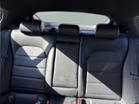 Used 2018 Kia Stinger GT2 image 24