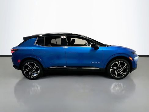 New 2026 Chevrolet Equinox EV LT w/ Convenience Package II FWD image 9