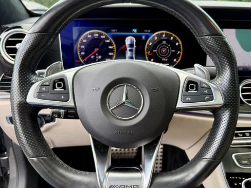 Used 2018 Mercedes-Benz E 63 AMG S image 22