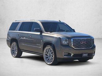 Used 2019 GMC Yukon Denali w/ Denali Ultimate Package video 3