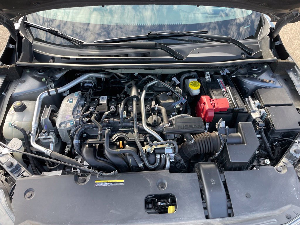 Used 2025 Nissan Sentra SR FWD image 29