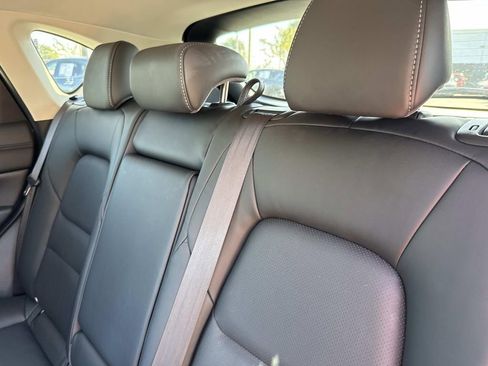 Used 2025 MAZDA CX-5 AWD 2.5 S w/ Select Package image 18