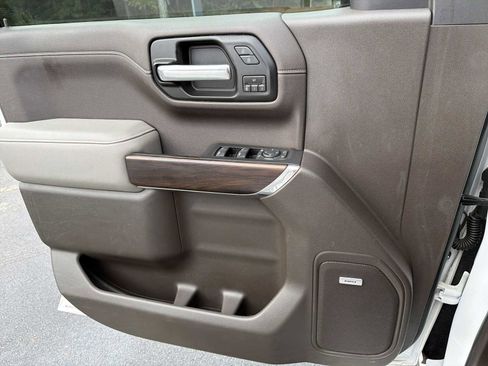 Used 2020 GMC Sierra 1500 SLT w/ SLT Premium Plus Package image 19