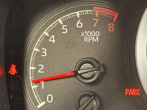 Used 2022 Toyota Corolla Cross LE image 28