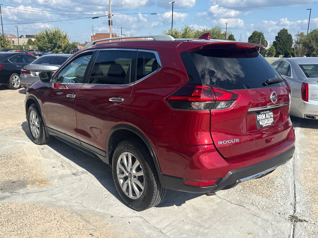 Used 2020 Nissan Rogue SV AWD/4WD image 3