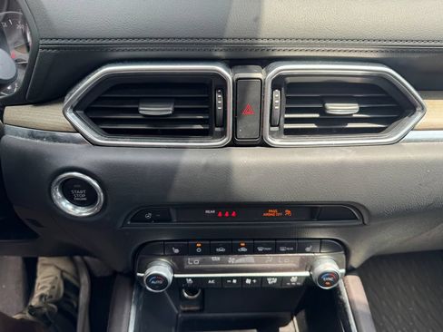 Used 2020 MAZDA CX-5 Signature AWD/4WD image 18