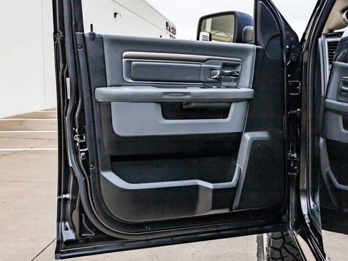 Used 2017 RAM 1500 Lone Star AWD/4WD image 35