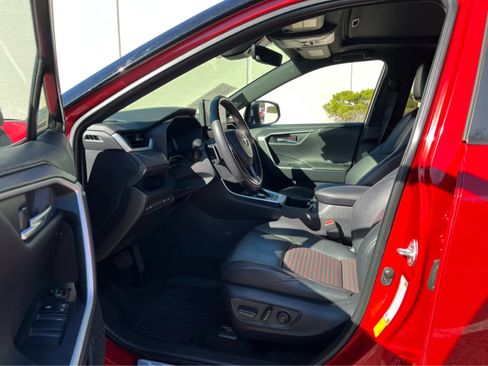 Used 2023 Toyota RAV4 XSE image 10