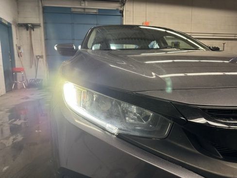 Used 2019 Honda Civic LX image 10