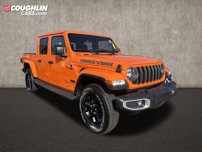 Used 2025 Jeep Gladiator Sport