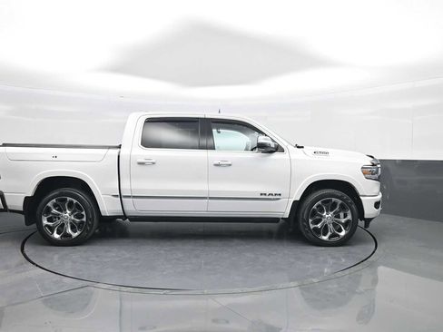 Used 2024 RAM 1500 Limited AWD/4WD image 9