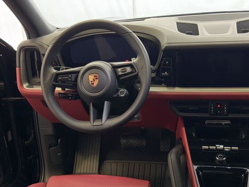 New 2026 Porsche Cayenne image 20