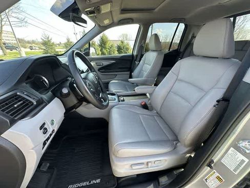 Used 2021 Honda Ridgeline RTL image 17