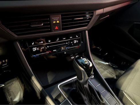 Used 2025 Volkswagen Jetta Sport FWD image 23