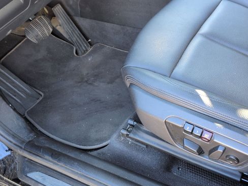 Used 2020 BMW X1 xDrive28i w/ Convenience Package image 17