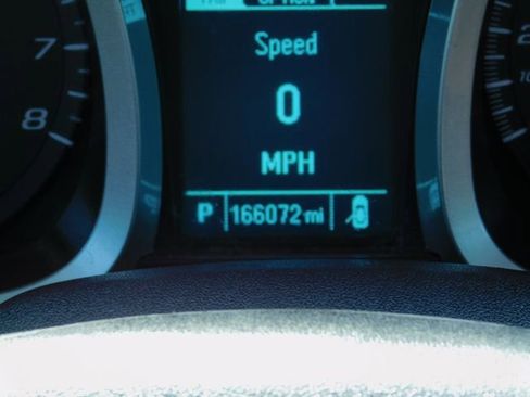 Used 2017 Chevrolet Equinox Premier w/ Enhanced Convenience Package image 17