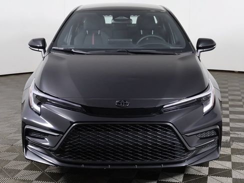 Used 2025 Toyota Corolla SE FWD image 8