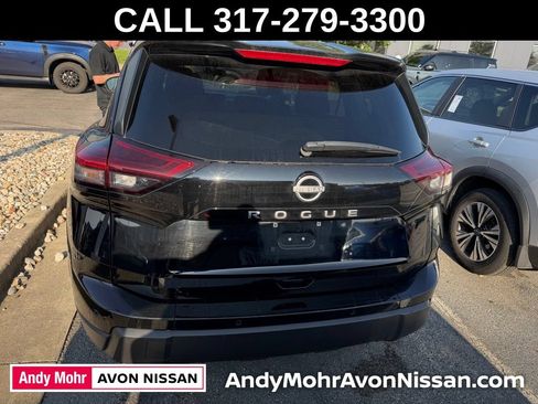 Used 2024 Nissan Rogue S FWD image 5