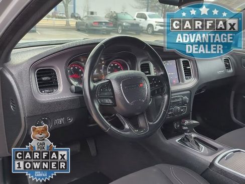 Used 2023 Dodge Charger SXT image 4