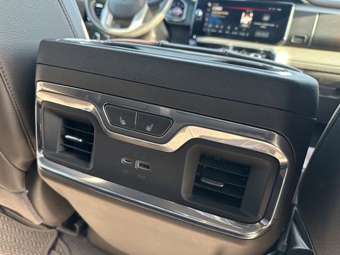 Used 2023 GMC Sierra 1500 Denali w/ Denali Reserve Package image 31