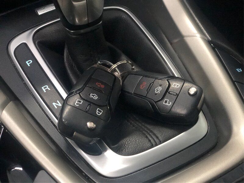 Used 2014 Ford Fusion Energi SE FWD image 23