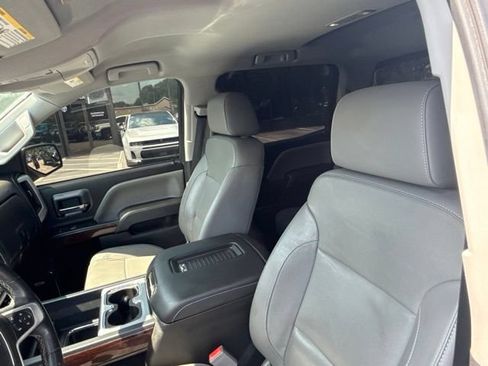 Used 2018 GMC Sierra 1500 SLT w/ Enhanced Driver Alert Package RWD image 8