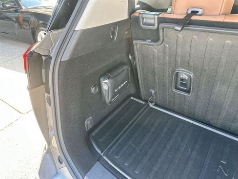 Used 2025 Nissan Pathfinder Platinum FWD image 20