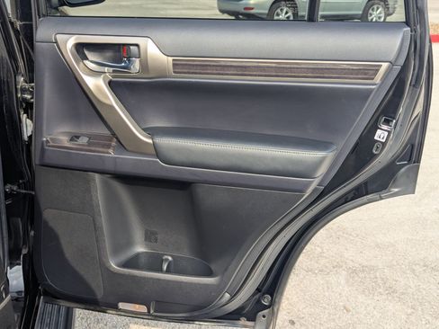 Used 2021 Lexus GX 460 Premium image 26
