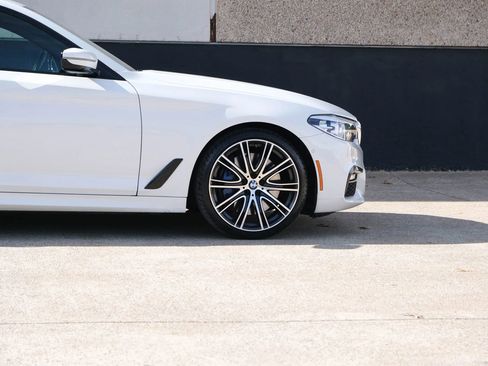Used 2018 BMW 540i image 13