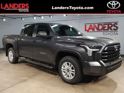 New 2026 Toyota Tundra SR5