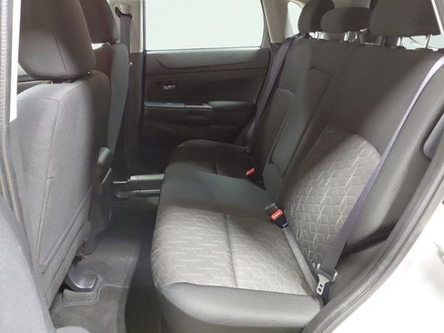 Used 2025 Mitsubishi Outlander Sport LE AWD/4WD image 18