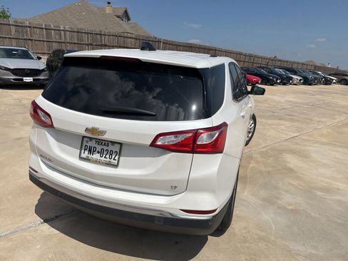 Used 2019 Chevrolet Equinox LT FWD image 11