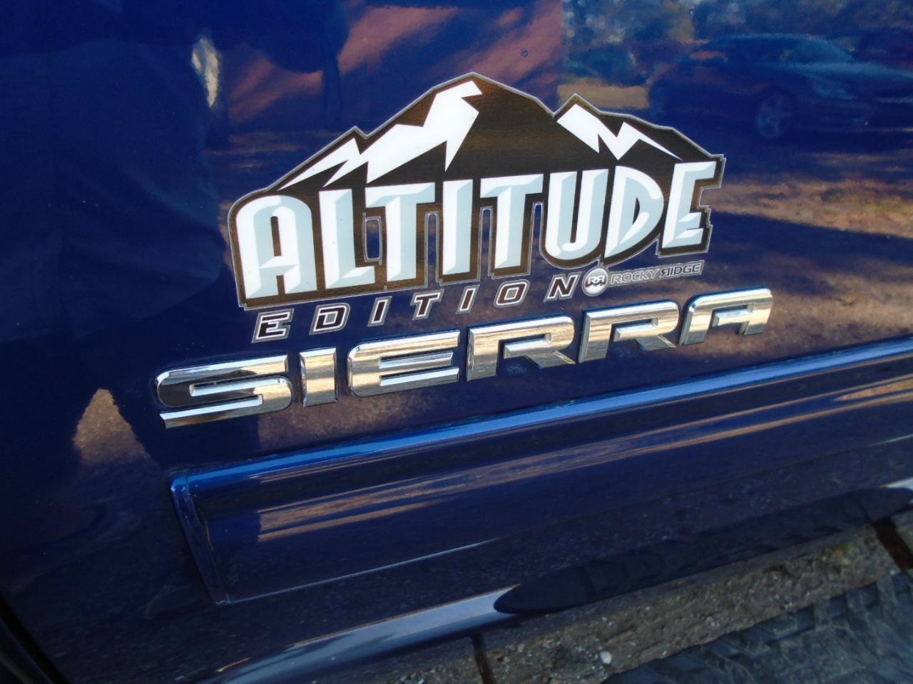 Used 2013 GMC Sierra 1500 SLE w/ Power Tech Package AWD/4WD image 23