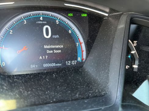 Used 2020 Honda Civic LX image 2