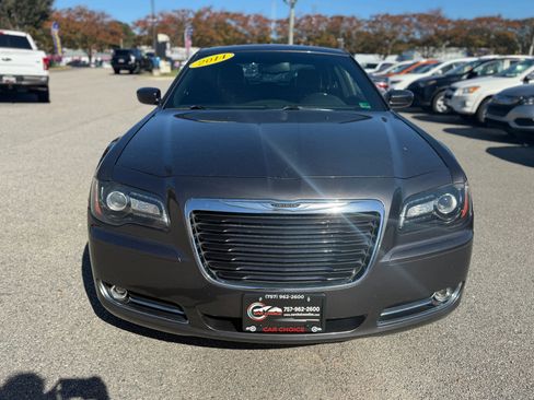 Used 2014 Chrysler 300 S image 4