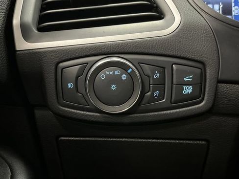 Used 2022 Ford Edge SEL w/ Convenience Package image 28