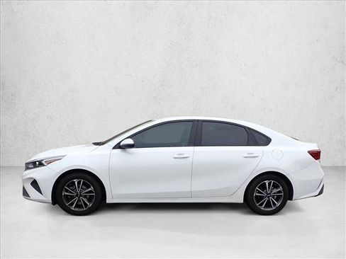 Used 2023 Kia Forte LXS w/ LXS Technology Package FWD image 7