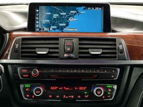 Used 2017 BMW M4 Coupe w/ Executive Package image 28