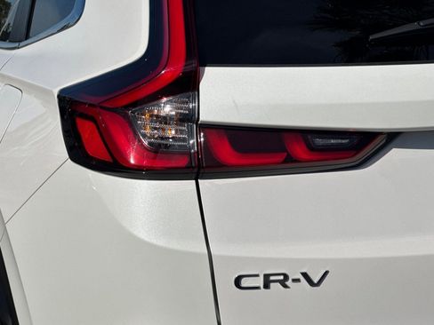 Certified 2025 Honda CR-V EX image 12