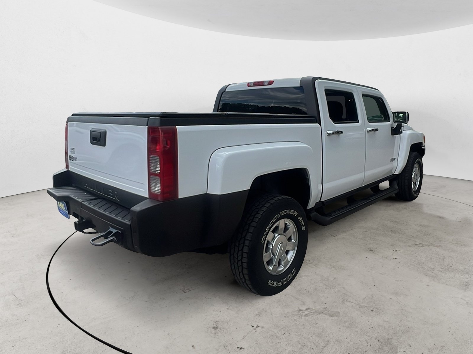 Used 2010 HUMMER H3T Luxury w/ Appearance Package AWD/4WD image 6