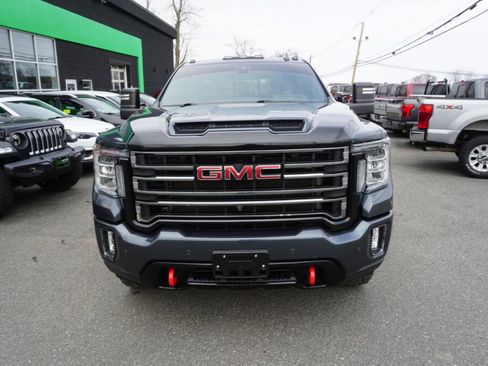 Used 2020 GMC Sierra 2500 AT4 w/ AT4 Premium Package AWD/4WD image 2